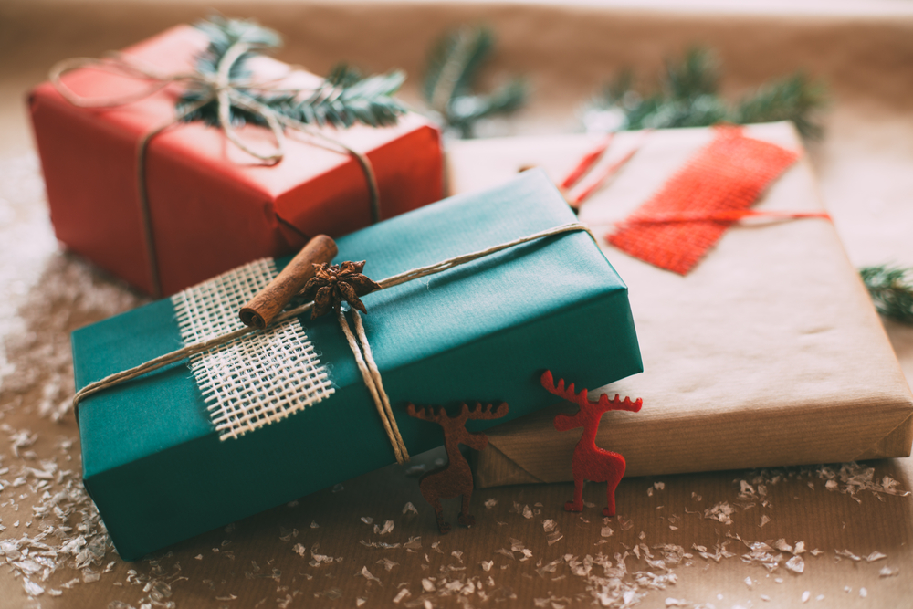 Holiday Gift Guide for People with Chronic Pain - Colorado Pain Care