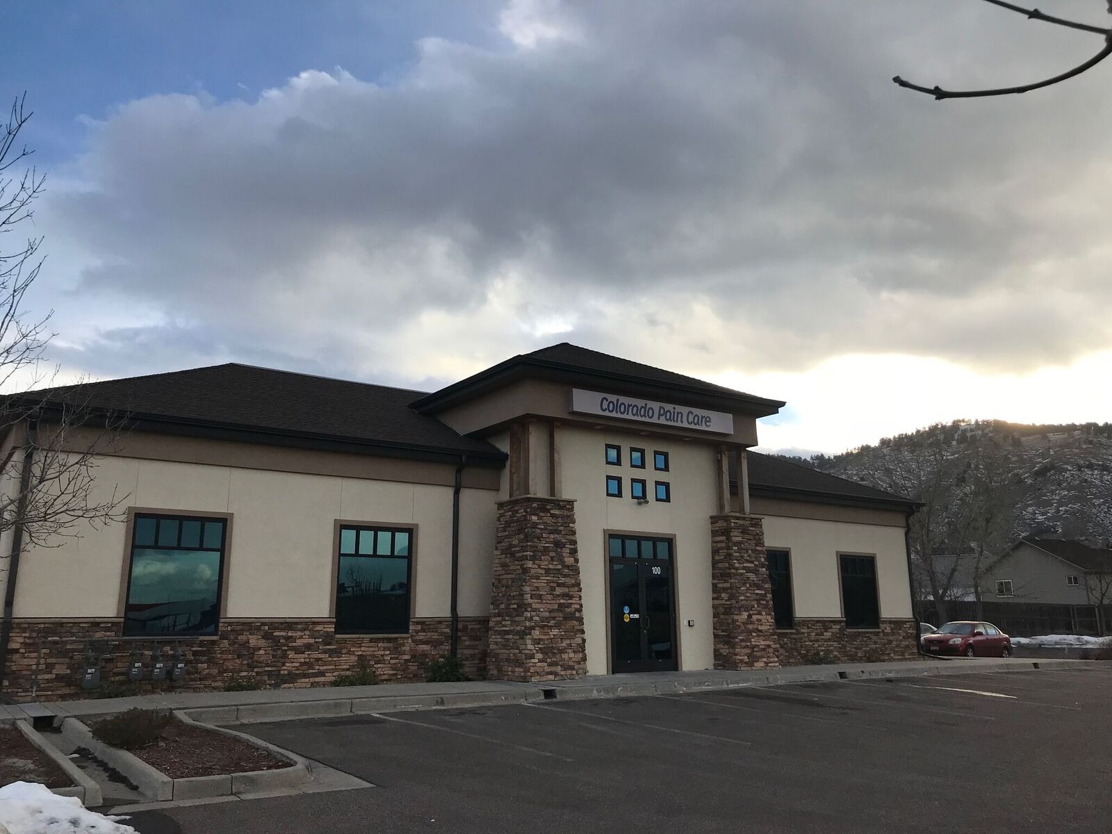 golden.clinic.building. Colorado Pain Care